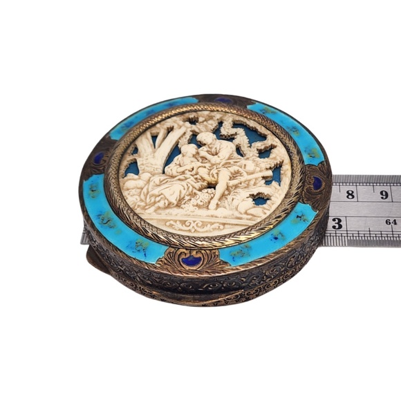 800 Silver Gold Vermeil Italian Carved Shell Mirror Comapct #18463 - Picture 10 of 10